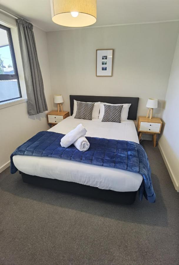 Milford Road Apartments Te Anau Exterior photo